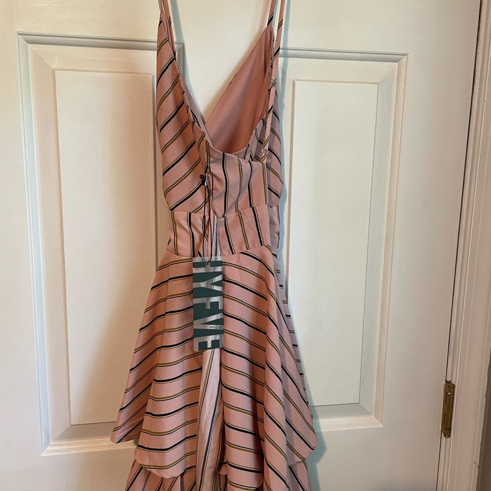 Romper - Picture 2 of 4